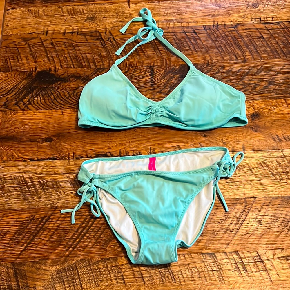 Victoria’s Secret bikini top and bottom